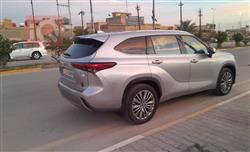 تۆیۆتا هایلاندەر